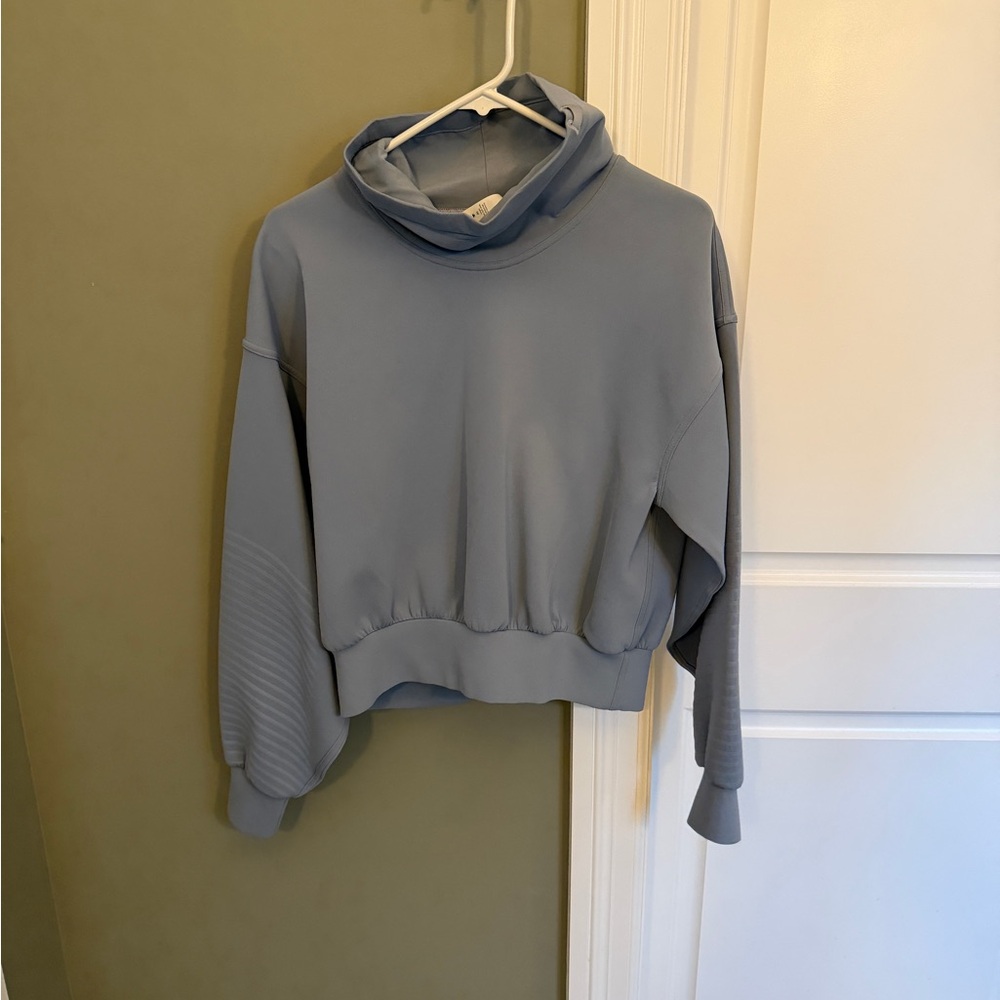 lululemon athletica Blue Cropped Sweatshirt